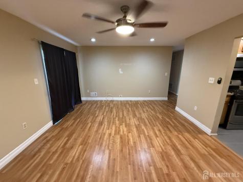 61 Brighton Way North Brunswick NJ 08902