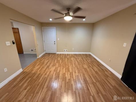 61 Brighton Way North Brunswick NJ 08902