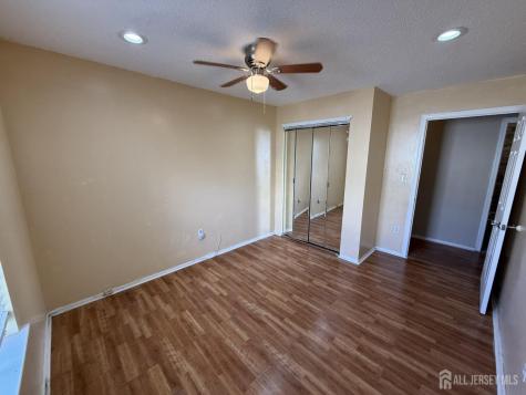 61 Brighton Way North Brunswick NJ 08902