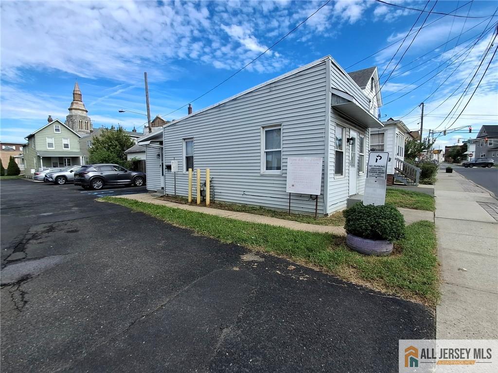 27 Obert Street South River NJ 08882