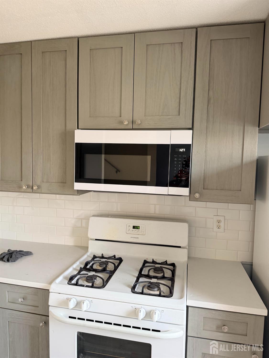 289 Bromley Place East Brunswick NJ 08816