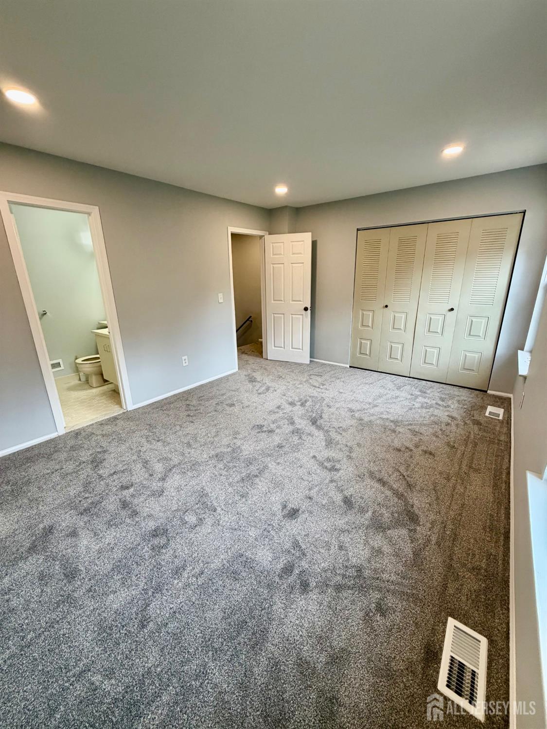 289 Bromley Place East Brunswick NJ 08816