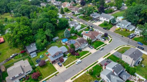 4 Patricia Avenue Edison NJ 08837