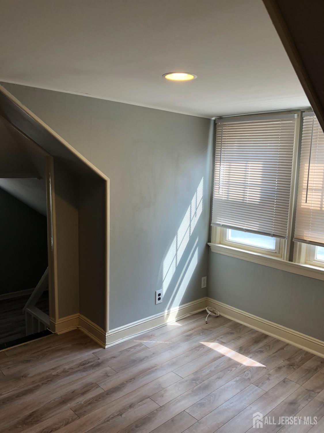 25 Upland Avenue Metuchen NJ 08840