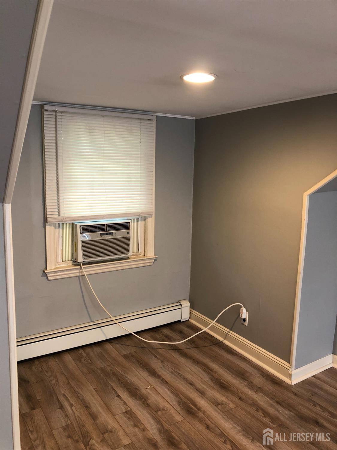 25 Upland Avenue Metuchen NJ 08840