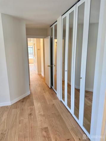1511 Pebble Place Parlin NJ 08859