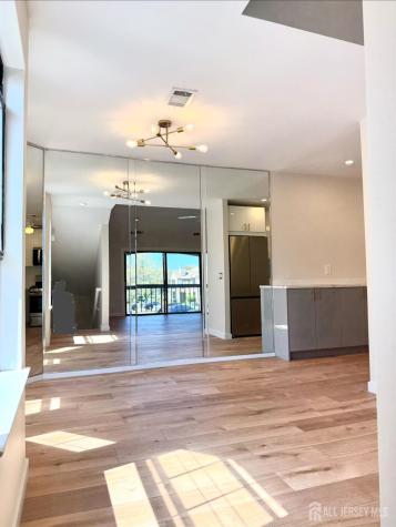 1511 Pebble Place Parlin NJ 08859