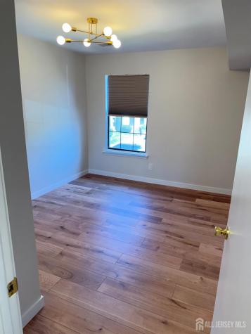 1511 Pebble Place Parlin NJ 08859