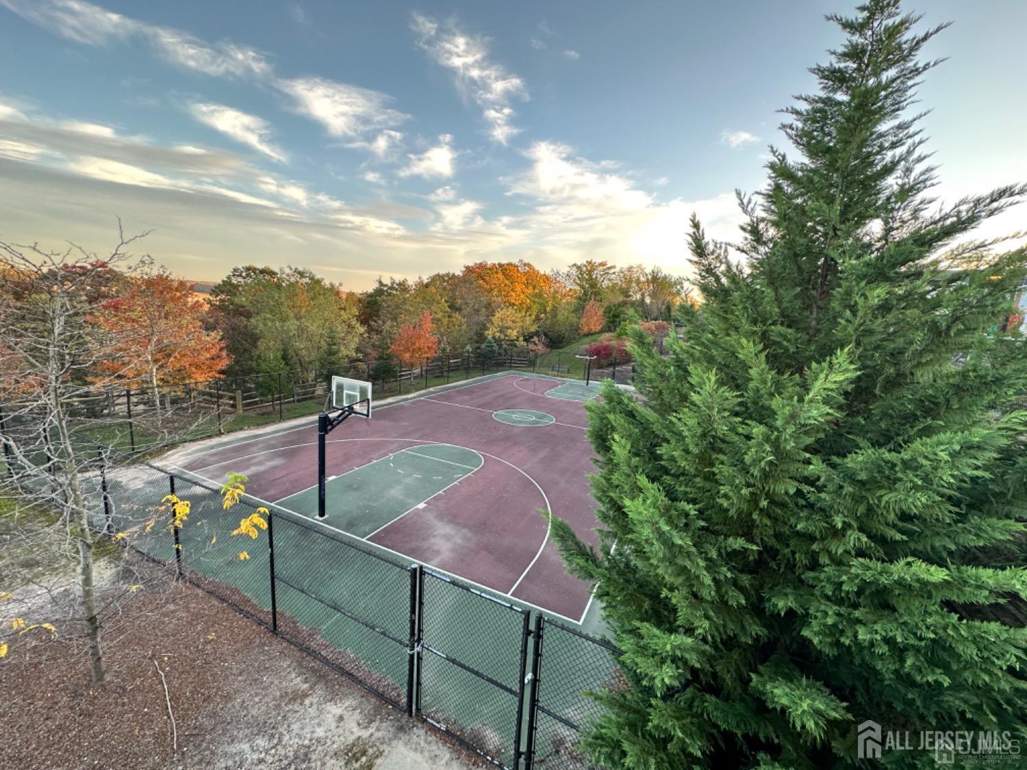 6301 Fernandez Court Parlin NJ 08859