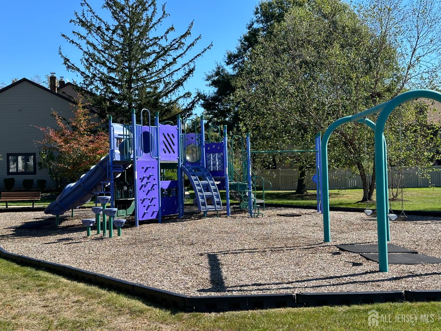 15 Gerard Place Sayreville NJ 08859