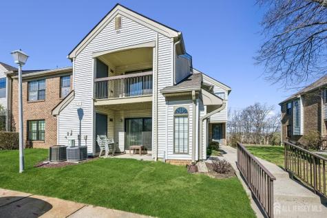 3015 Lighthouse Lane Parlin NJ 08859