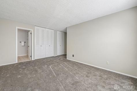 3015 Lighthouse Lane Parlin NJ 08859