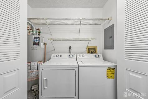 3015 Lighthouse Lane Parlin NJ 08859