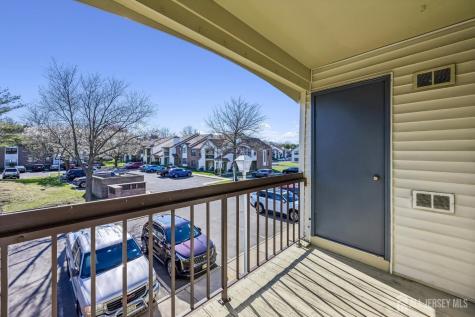 3015 Lighthouse Lane Parlin NJ 08859