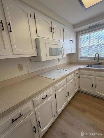 493-B Somerset Lane Monroe NJ 08831