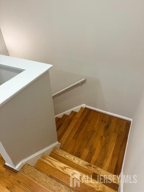 81 Woodmere Drive Parlin NJ 08859