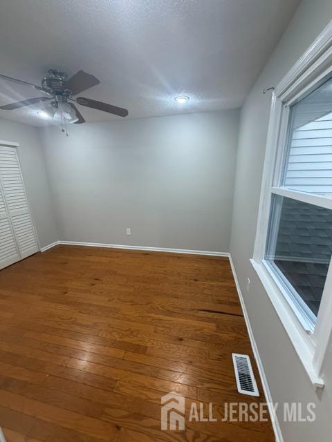 81 Woodmere Drive Parlin NJ 08859