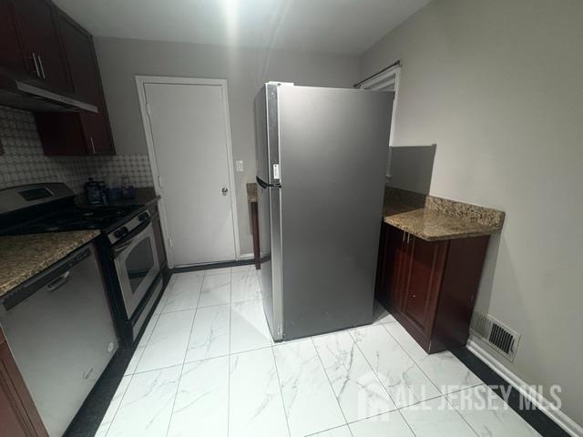 81 Woodmere Drive Parlin NJ 08859