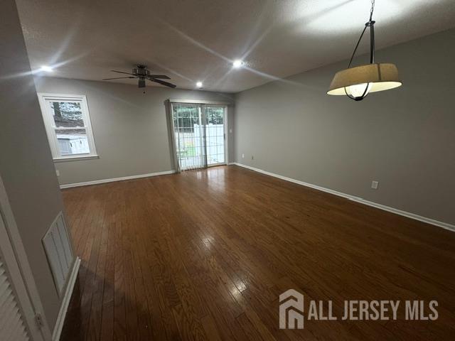 81 Woodmere Drive Parlin NJ 08859