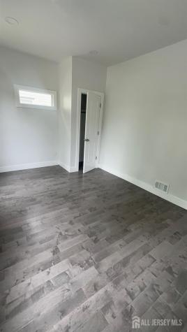 21 Oak Street East Orange NJ 07018