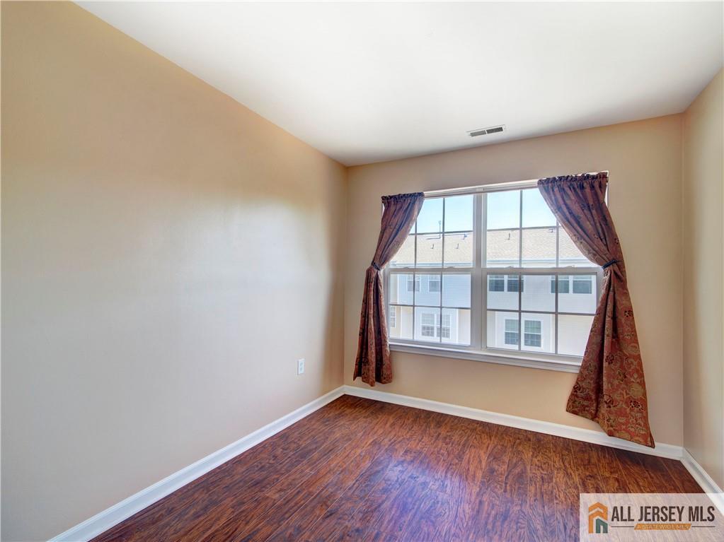 83 Nathan Boulevard Sayreville NJ 08859