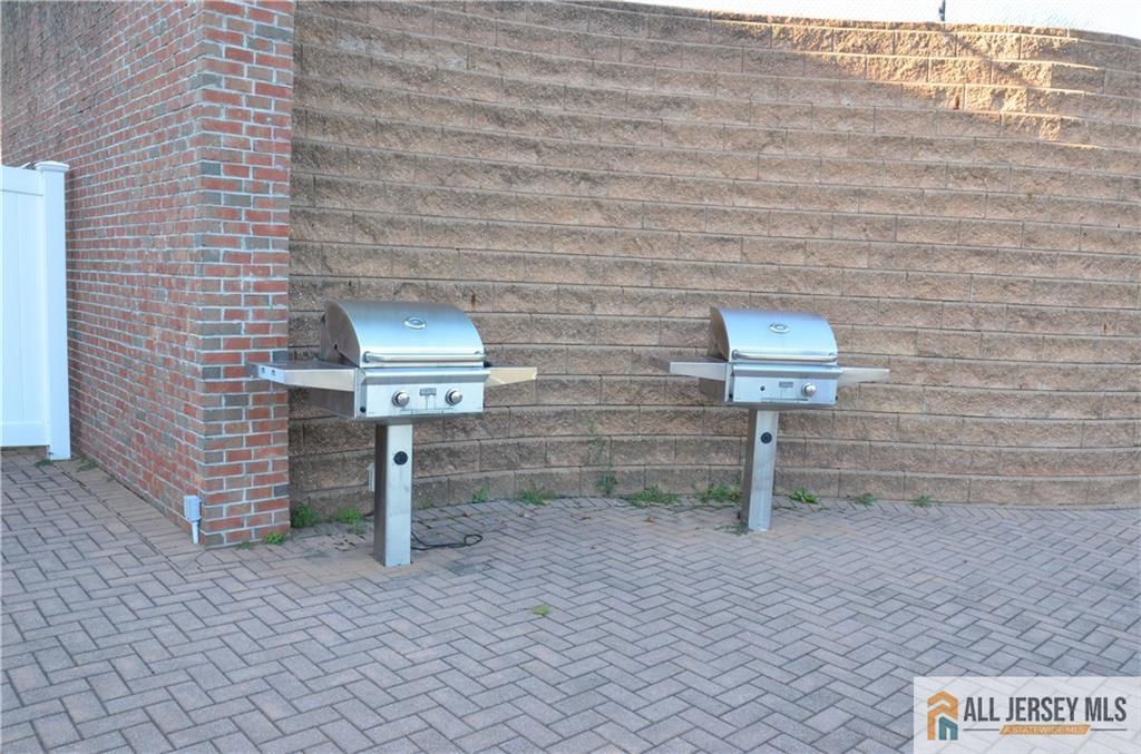 83 Nathan Boulevard Sayreville NJ 08859