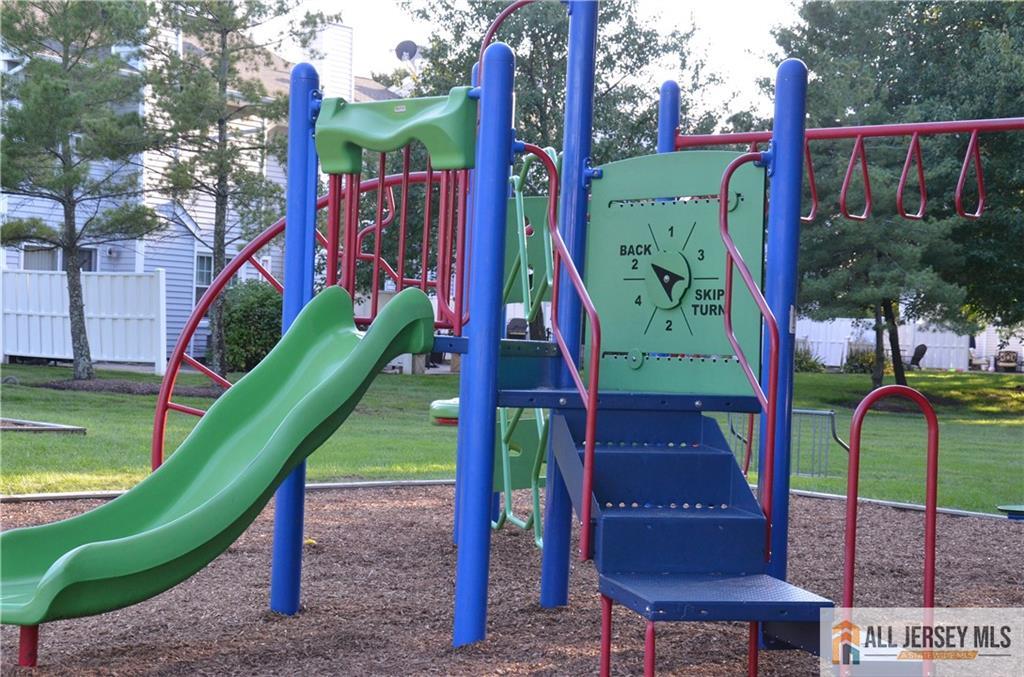 83 Nathan Boulevard Sayreville NJ 08859