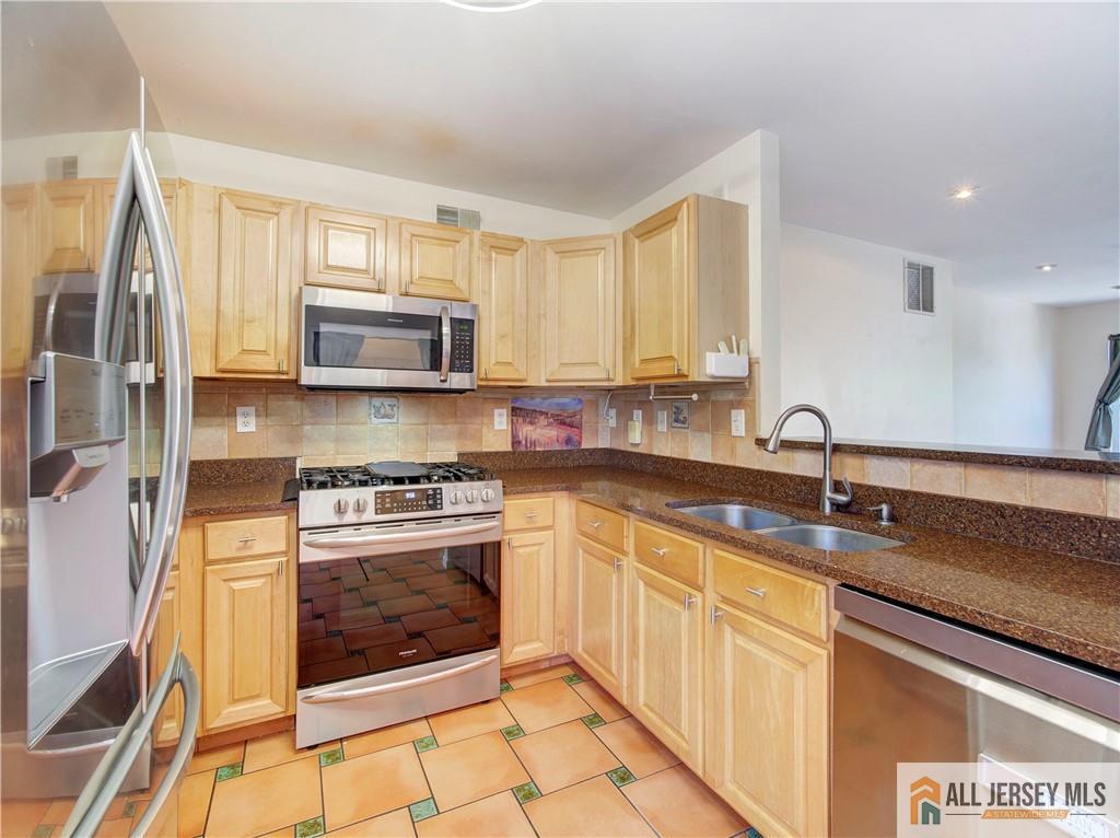 83 Nathan Boulevard Sayreville NJ 08859
