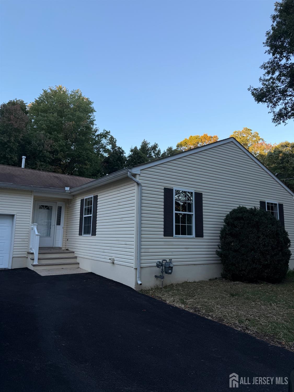 134 Old Beekman Road South Brunswick NJ 08852