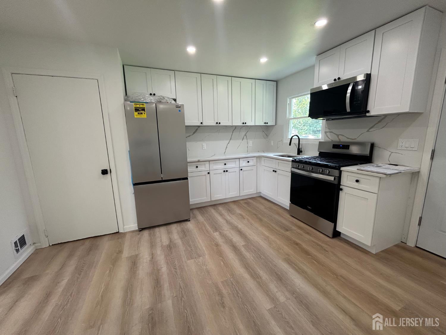 18 Millstone Road Franklin NJ 08873