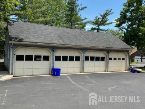 10-B Benjamin Franklin Drive Monroe NJ 08831