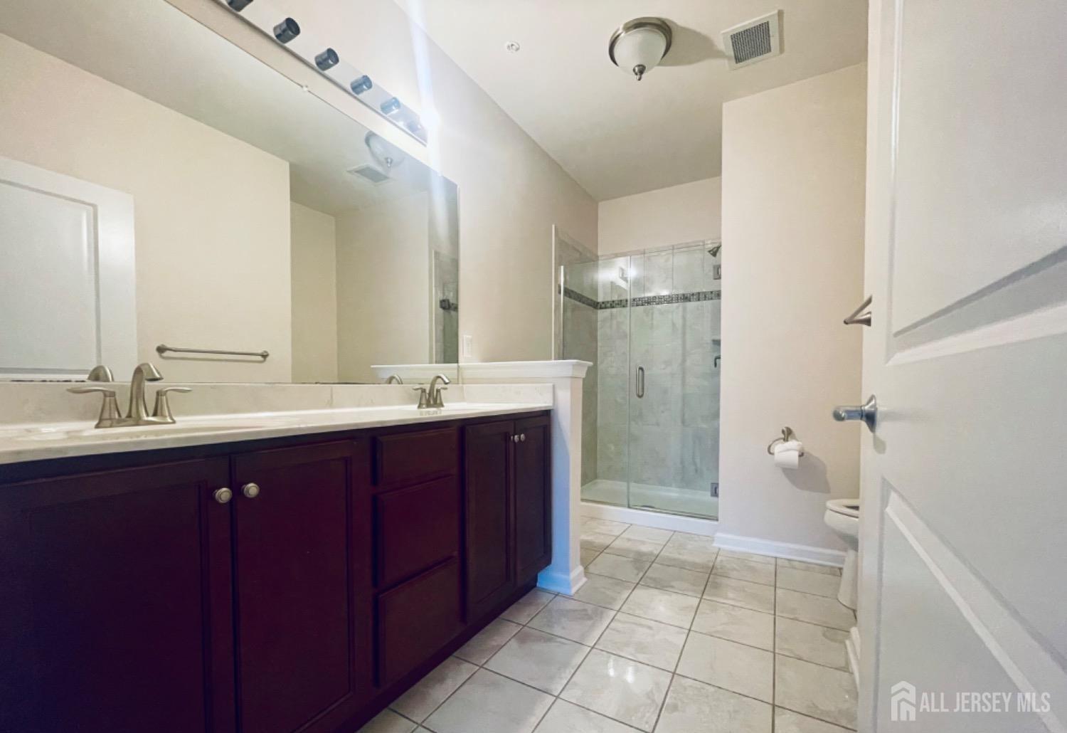 728 Strassle Way South Plainfield NJ 07080