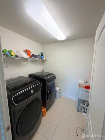 47 Thomas Drive Robbinsville NJ 08691
