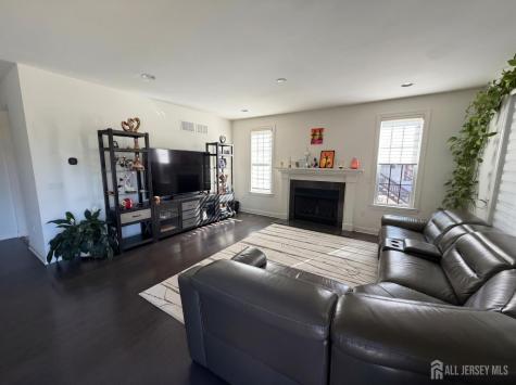 47 Thomas Drive Robbinsville NJ 08691