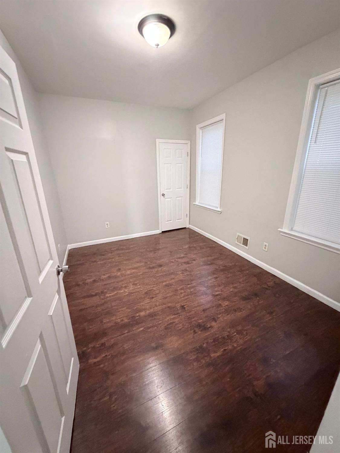 260 Amherst Street East Orange NJ 07018