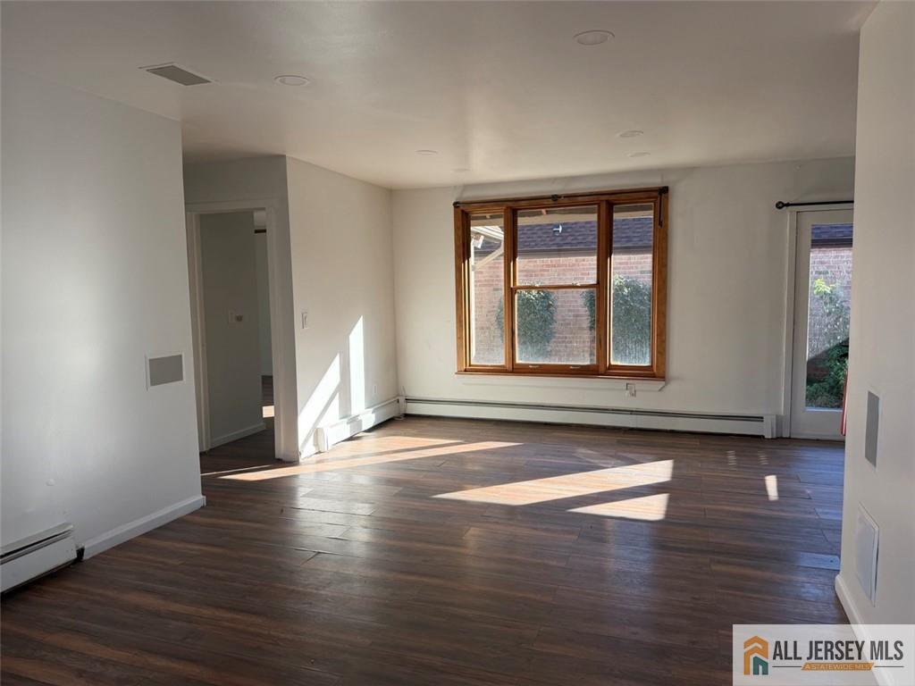 31 Ardsley Court East Brunswick NJ 08816