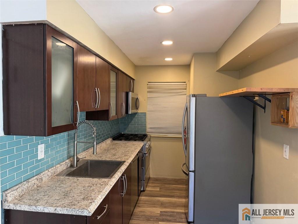 31 Ardsley Court East Brunswick NJ 08816