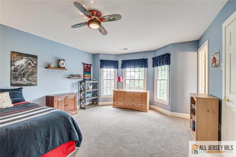 5 Erin Court South Brunswick NJ 08824