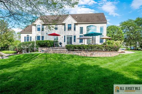 5 Erin Court South Brunswick NJ 08824