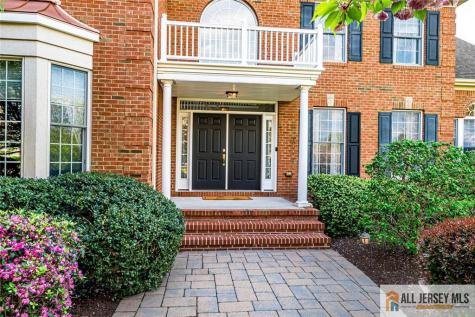 5 Erin Court South Brunswick NJ 08824