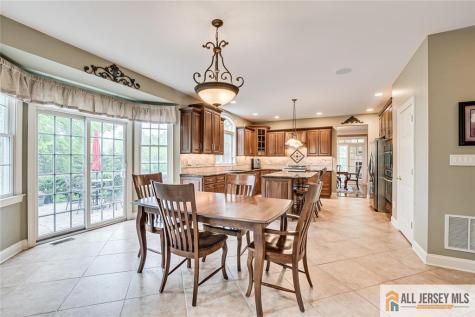 5 Erin Court South Brunswick NJ 08824