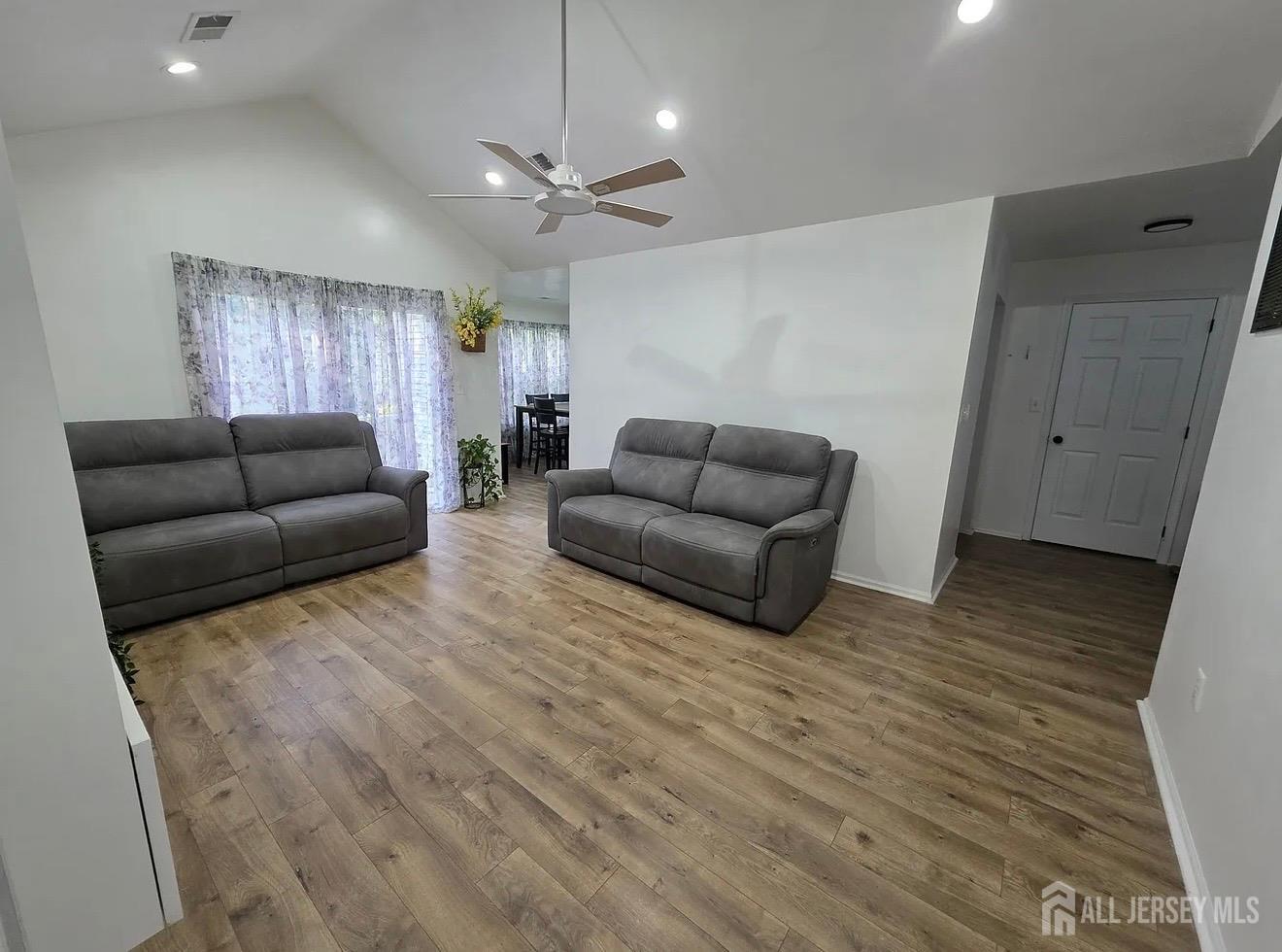 1702 Cypress Lane East Brunswick NJ 08816