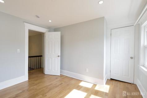 657 Amboy Avenue Edison NJ 08837