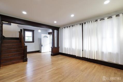 657 Amboy Avenue Edison NJ 08837