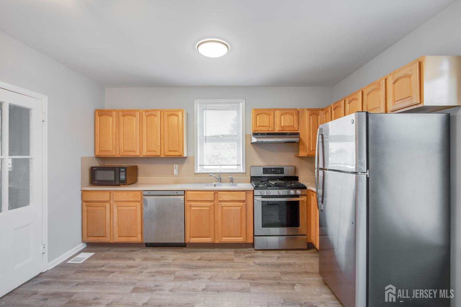 81 Woodbridge Avenue Highland Park NJ 08904