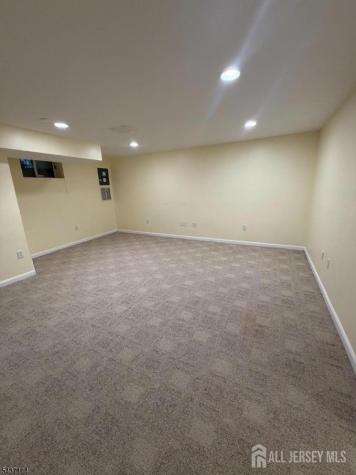 37 Mindy Drive Franklin NJ 08873