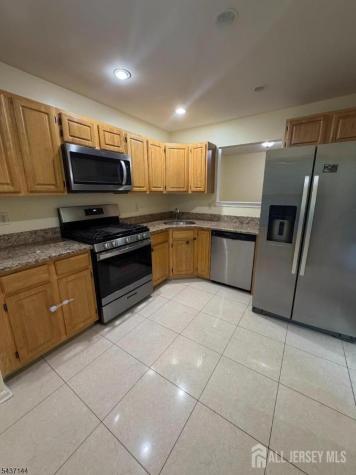 37 Mindy Drive Franklin NJ 08873
