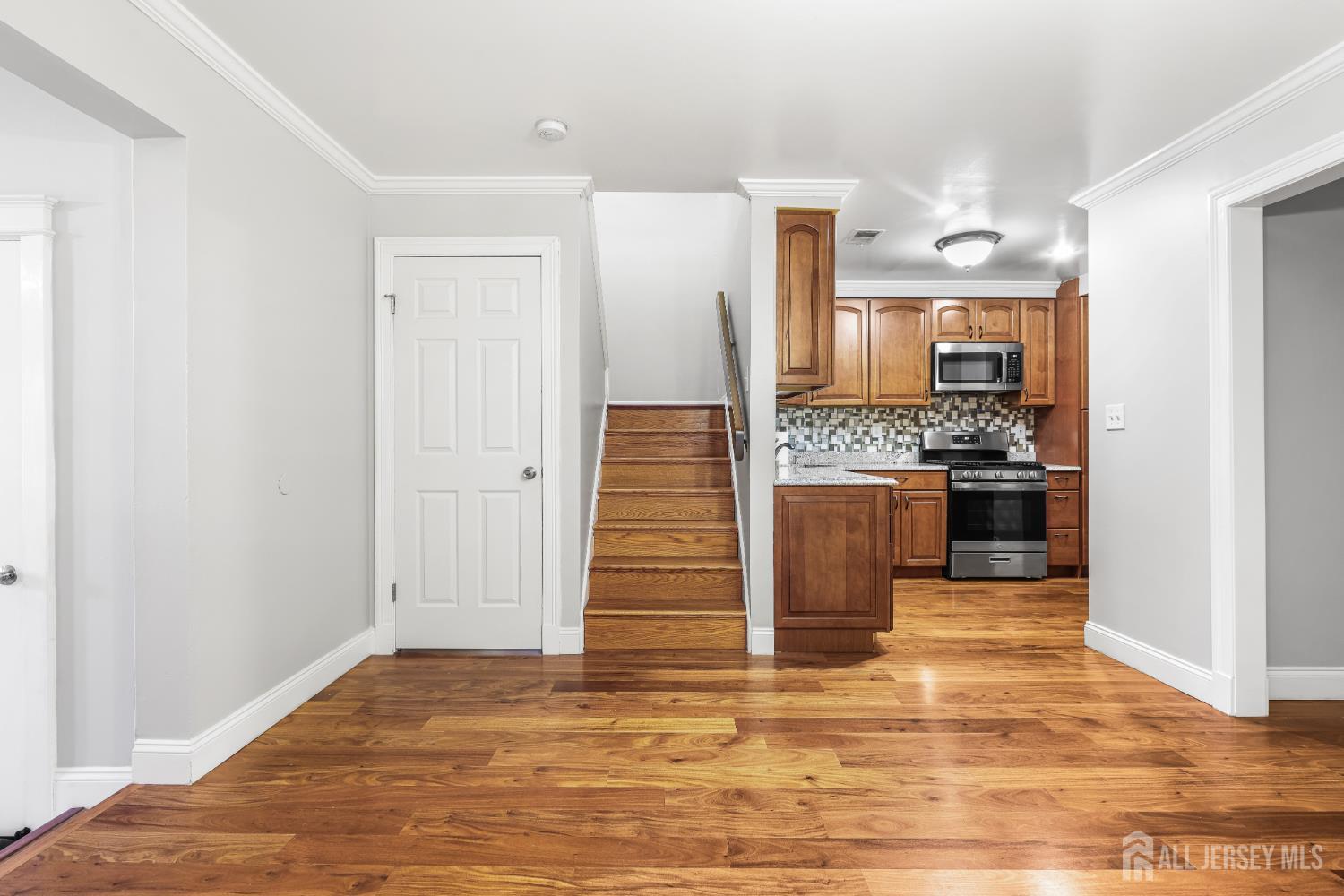 188 Heywood Court Matawan NJ 07747