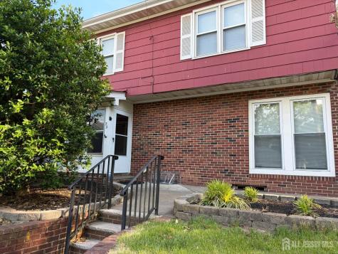 32 Heston Avenue Sayreville NJ 08879