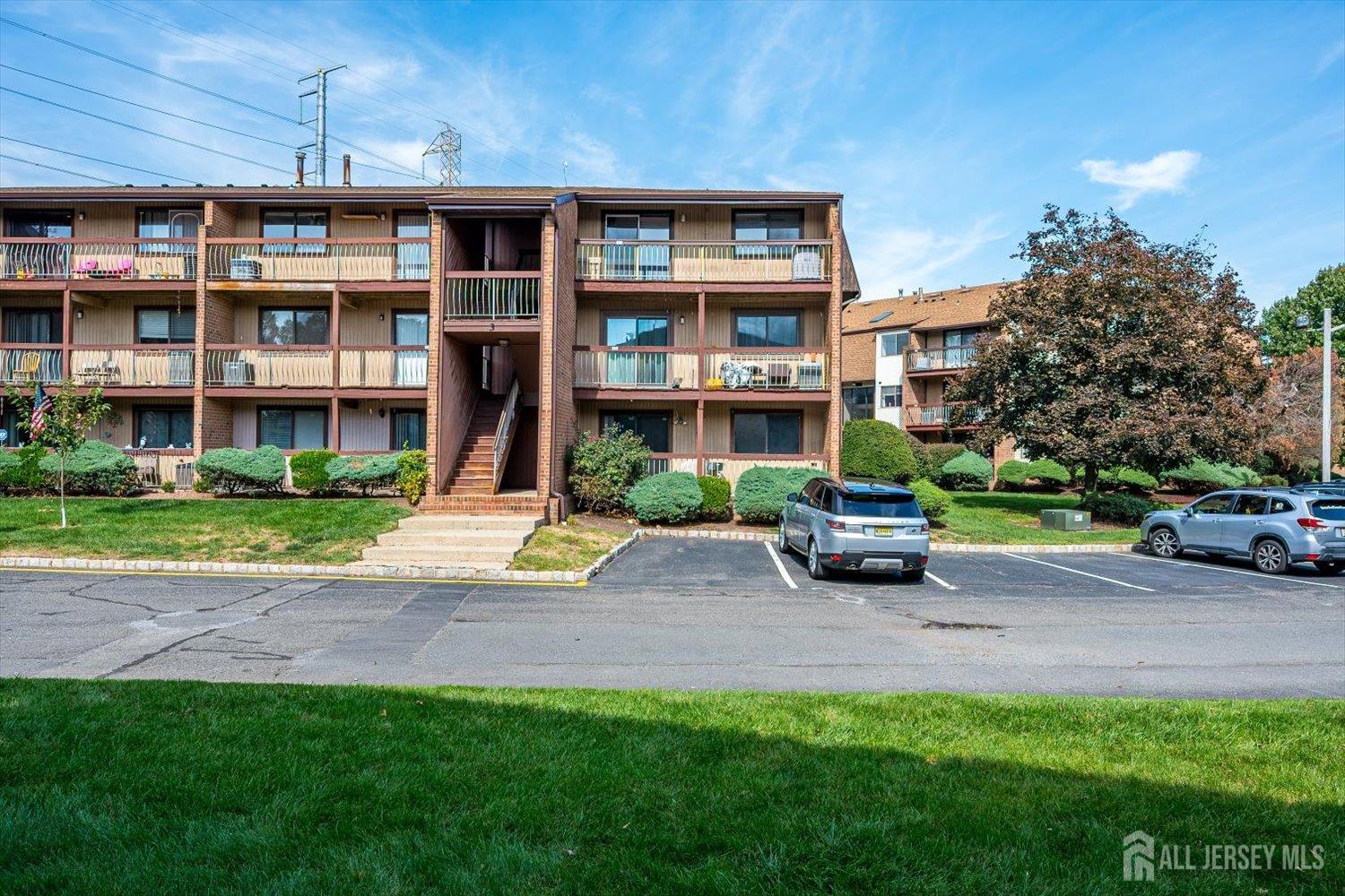 312 Edison Glen Terrace Edison NJ 08837